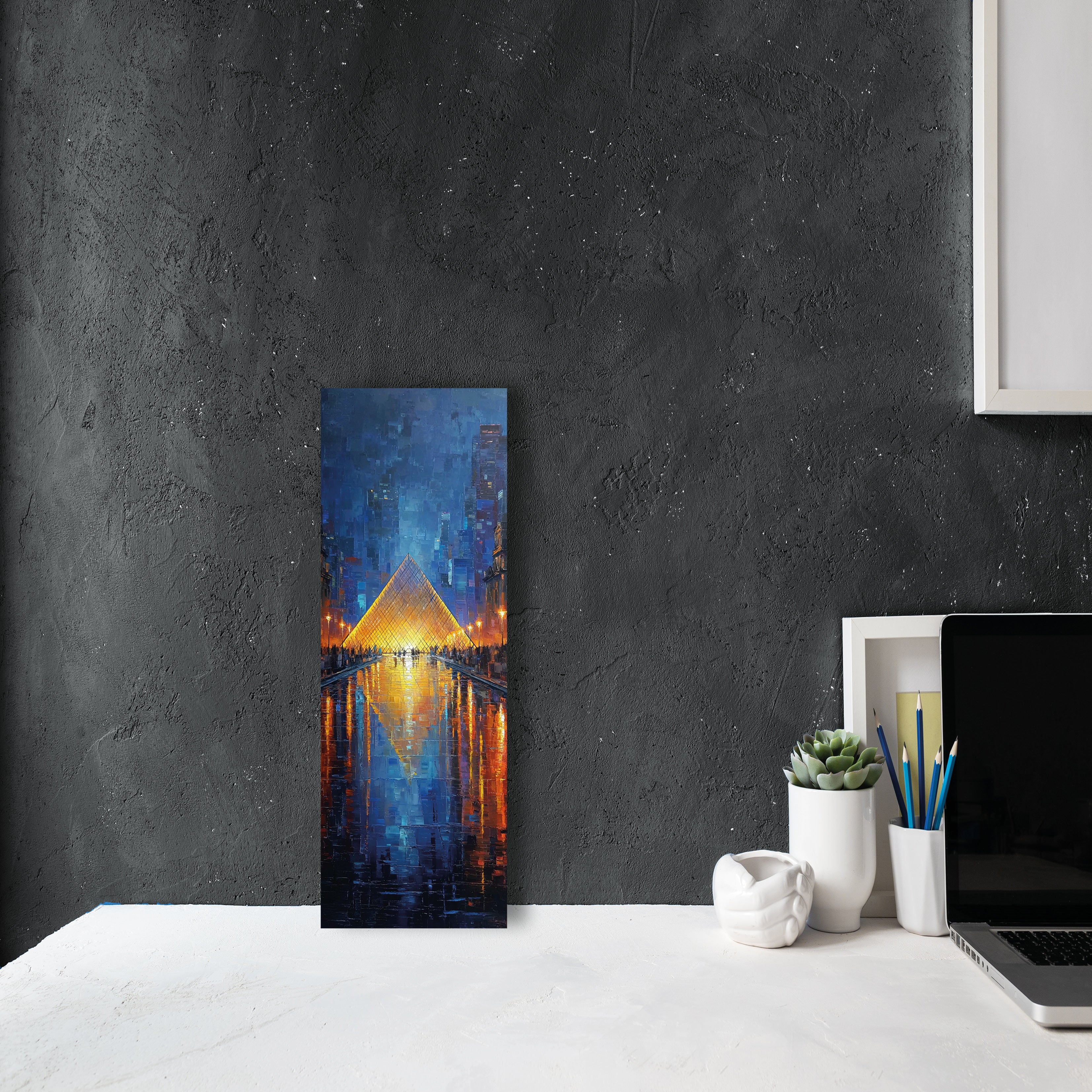 Éclat Nocturne sur la Pyramide | EPEPA04